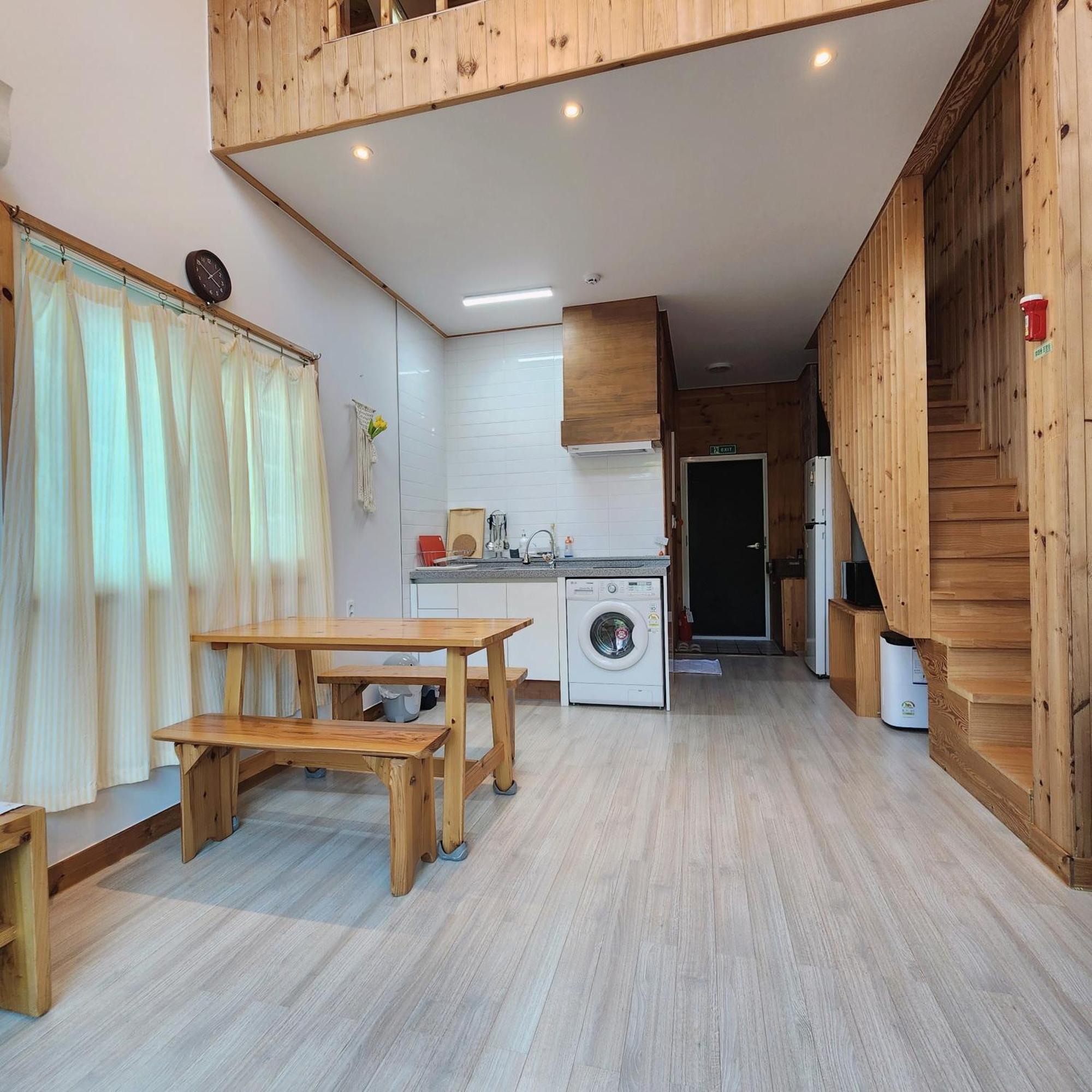 Jeju 542 Pension Seogwipo Luaran gambar