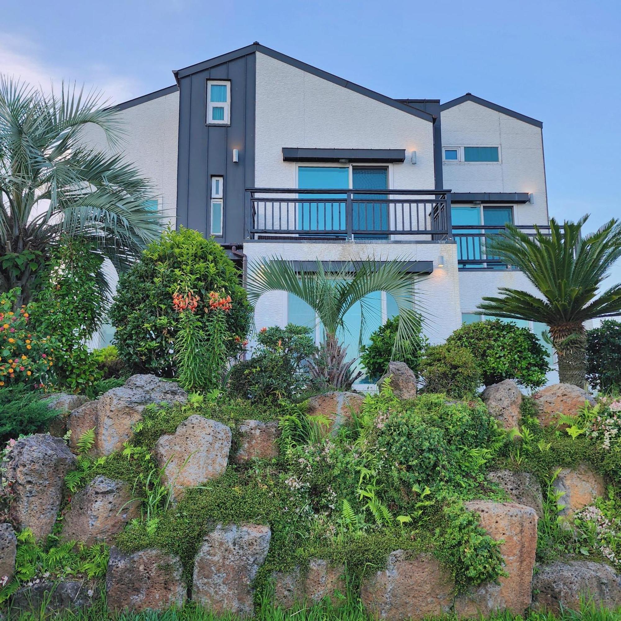 Jeju 542 Pension Seogwipo Luaran gambar