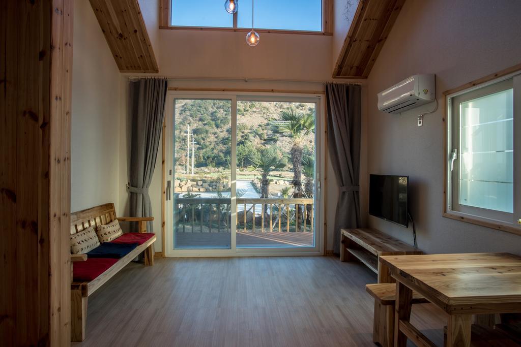 Jeju 542 Pension Seogwipo Bilik gambar